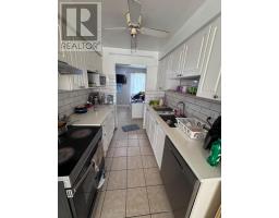 15 Hinchley Wood Grove, Brampton, ON L6V3M4 Photo 8