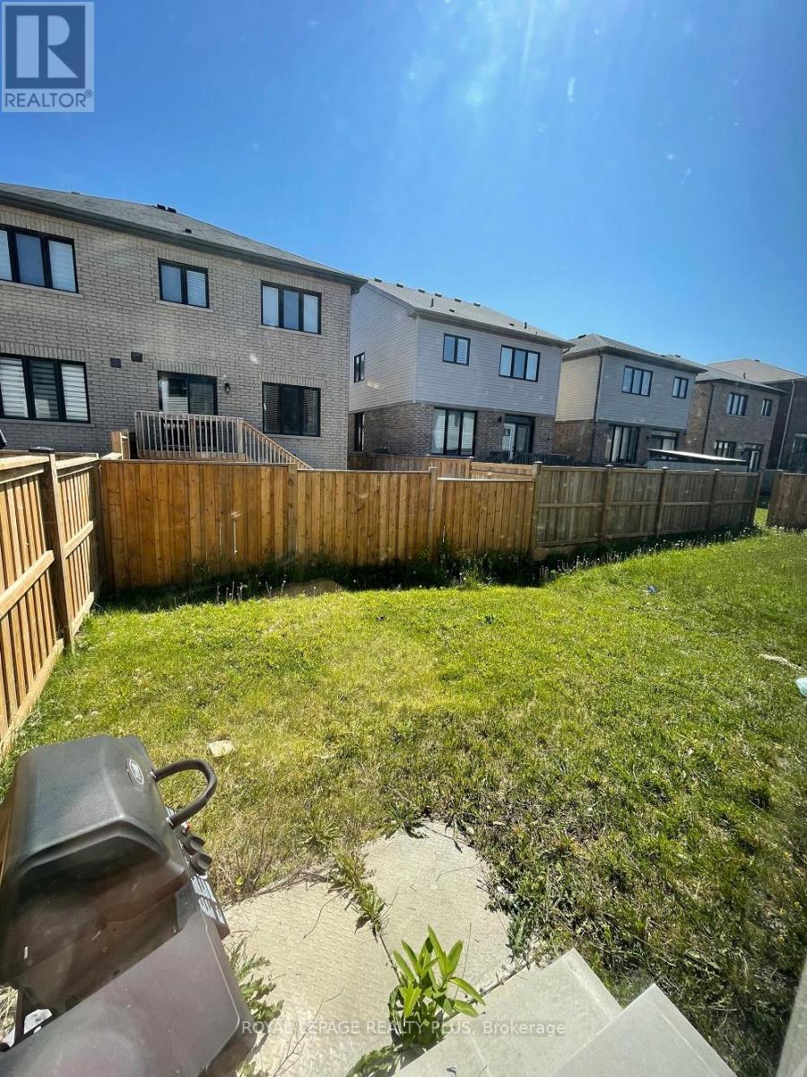 12 Pagebrook Crescent — photo 17