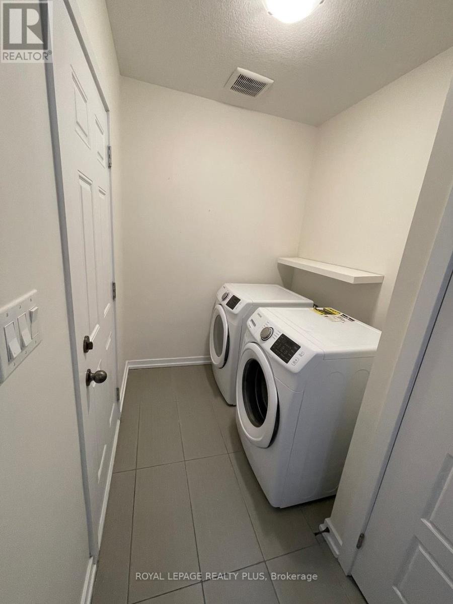 12 PAGEBROOK CRESCENT, Hamilton (Stoney Creek Mountain) — photo 8