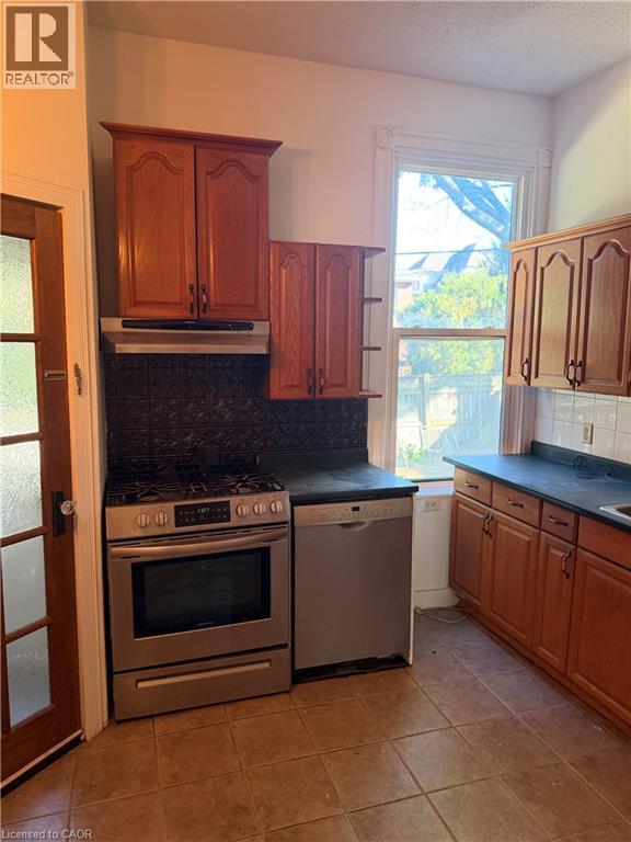 73 Sherman Avenue South — photo 24