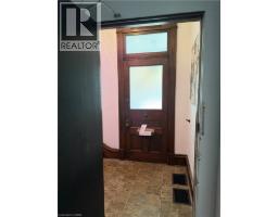 Living room - 73 Sherman Avenue S Unit# Main, Hamilton, ON L8M2P8 Photo 6