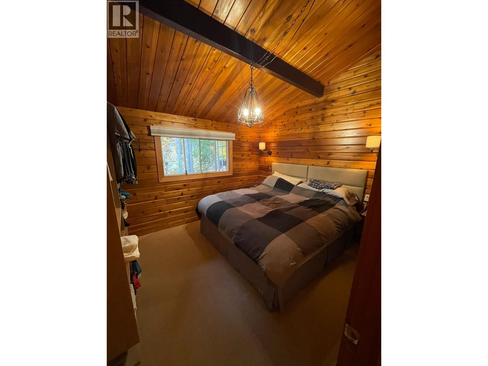 2143 PANORAMA Drive - 18