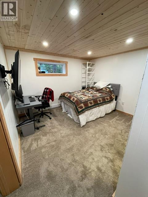 2143 PANORAMA Drive - 20
