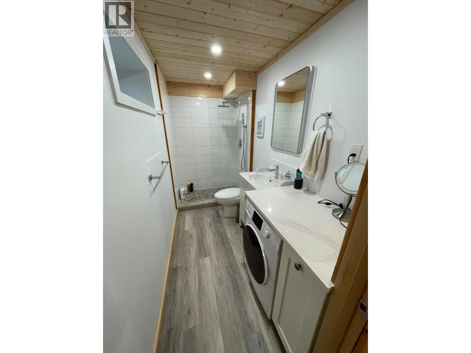 2143 PANORAMA Drive - 21