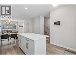 704 Redstone Crescent NE - photo 13