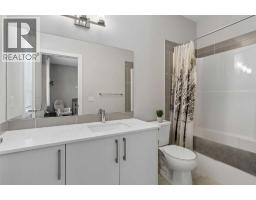 704 Redstone Crescent NE - photo 20