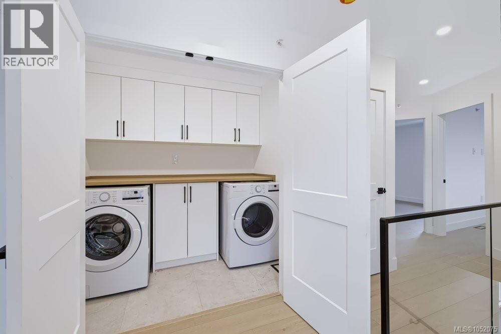 821 Blackbird Pl - 26