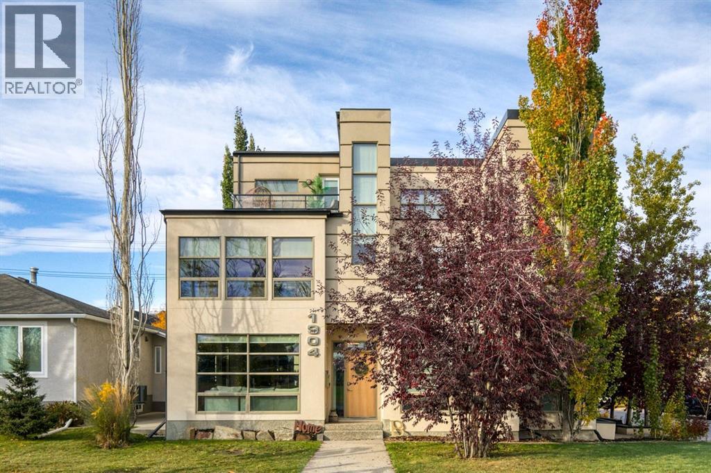1904 50 Avenue SW, Calgary