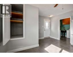 4pc Bathroom - 5415 5 Street Sw, Calgary, AB T2V1A7 Photo 11