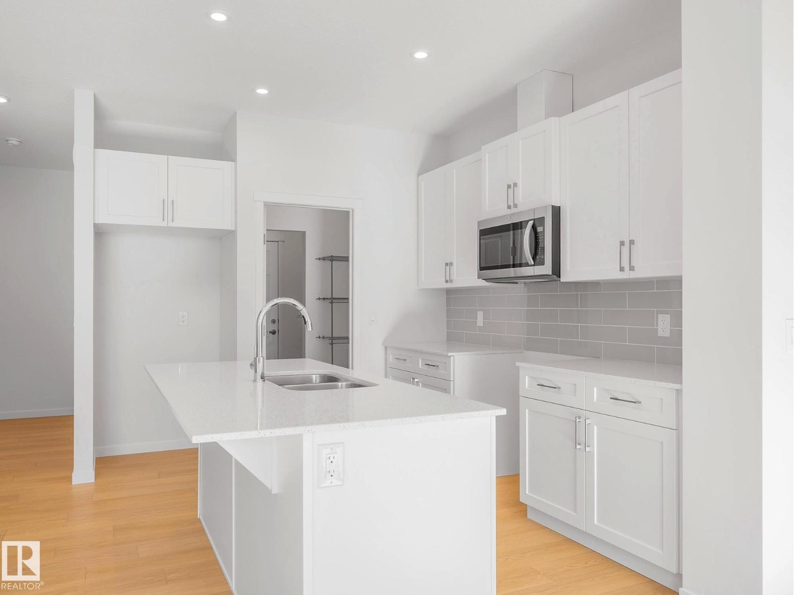 2515 211 ST NW - 11