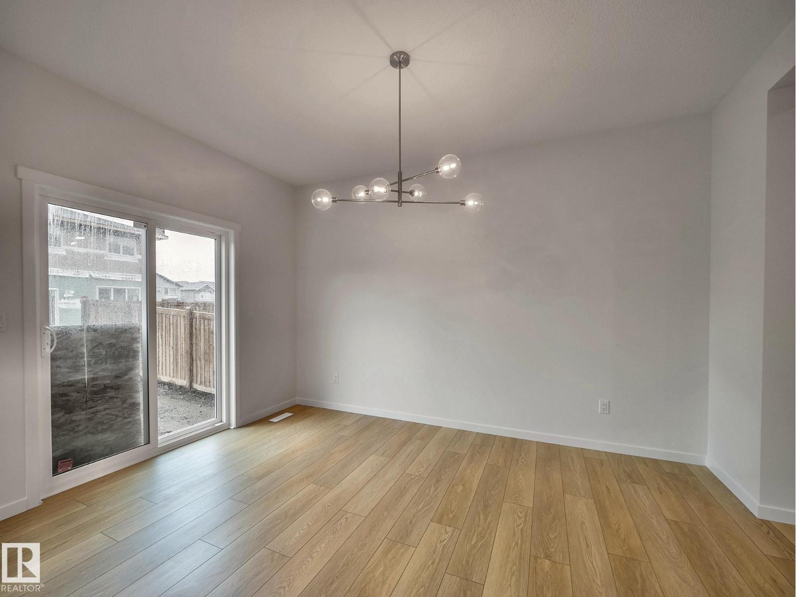 2420 205 ST NW - 18