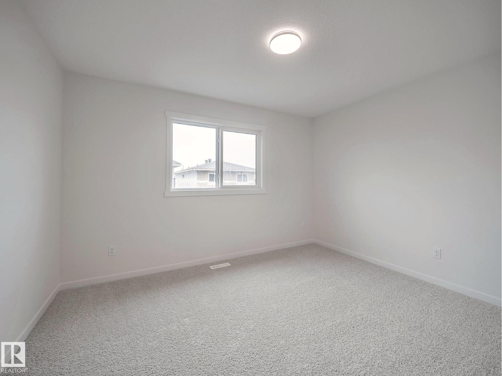 2420 205 ST NW - 38