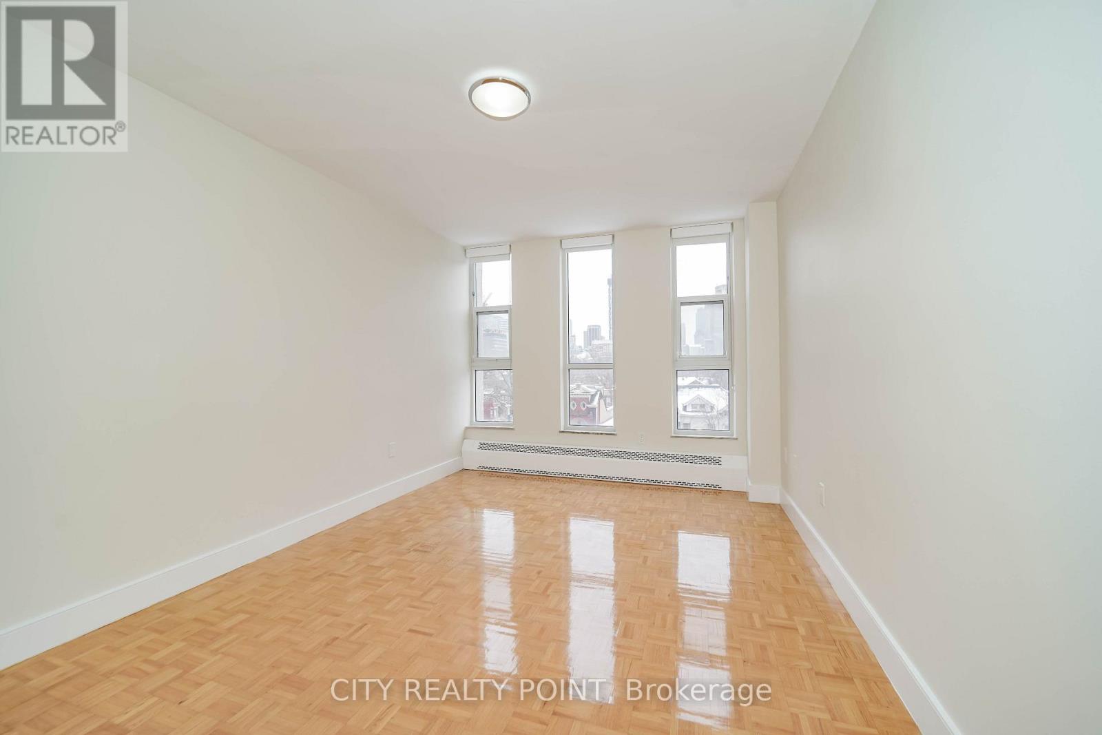 666 Spadina Avenue — photo 13