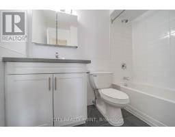 404 - 666 Spadina Avenue, Toronto, ON M5S2H8 Photo 10