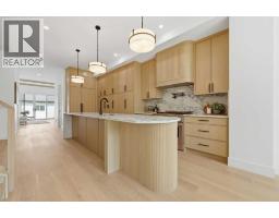 2004 51 Avenue SW - photo 7