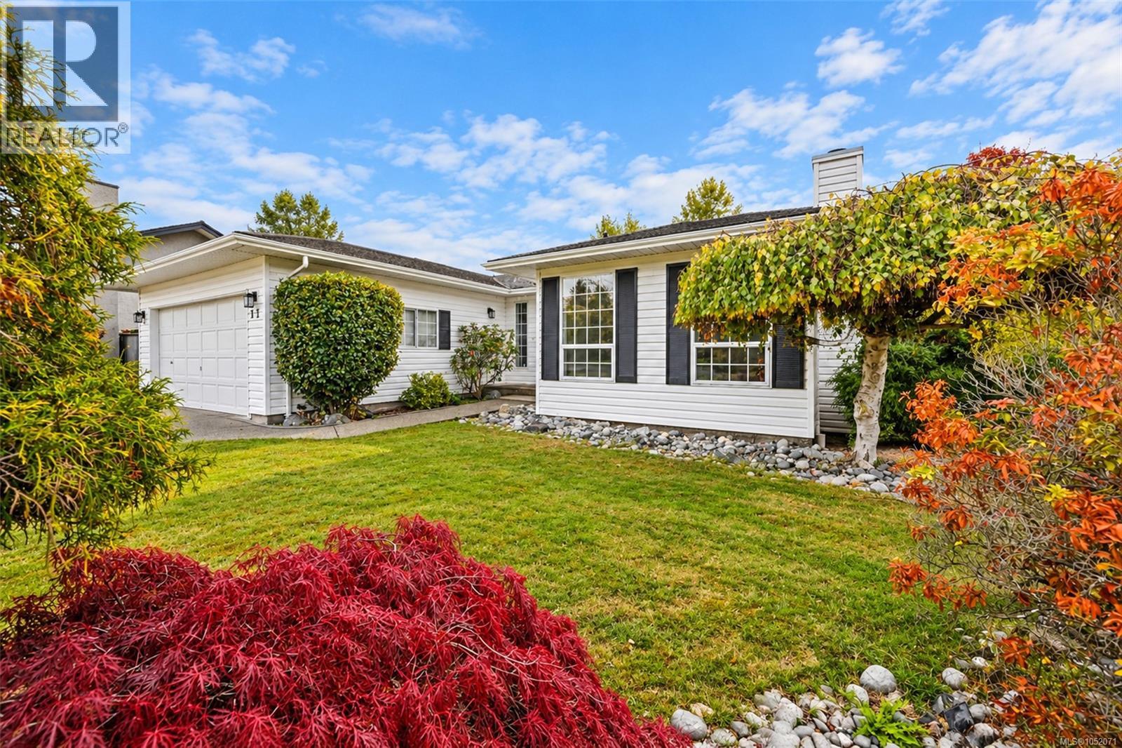 #17 6766 Central Saanich Rd - 1