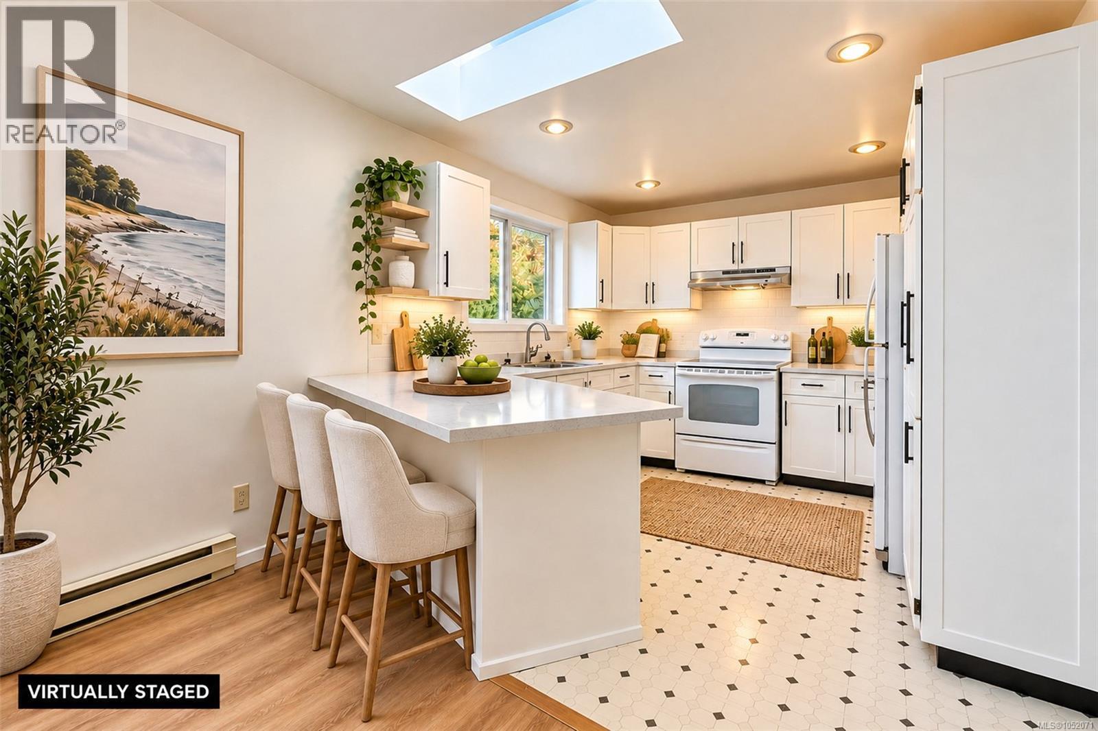 #17 6766 Central Saanich Rd - 4