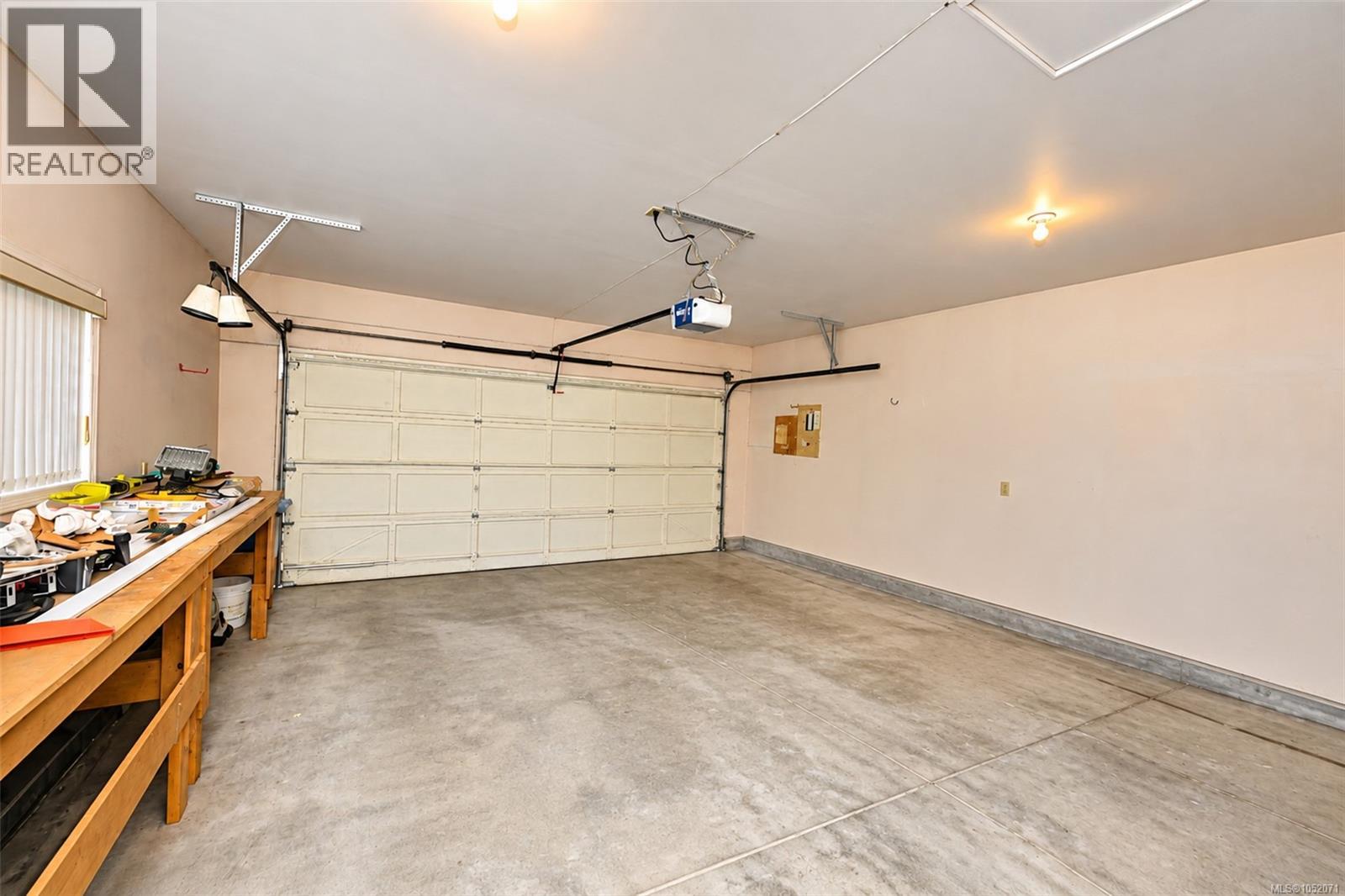 #17 6766 Central Saanich Rd - 26