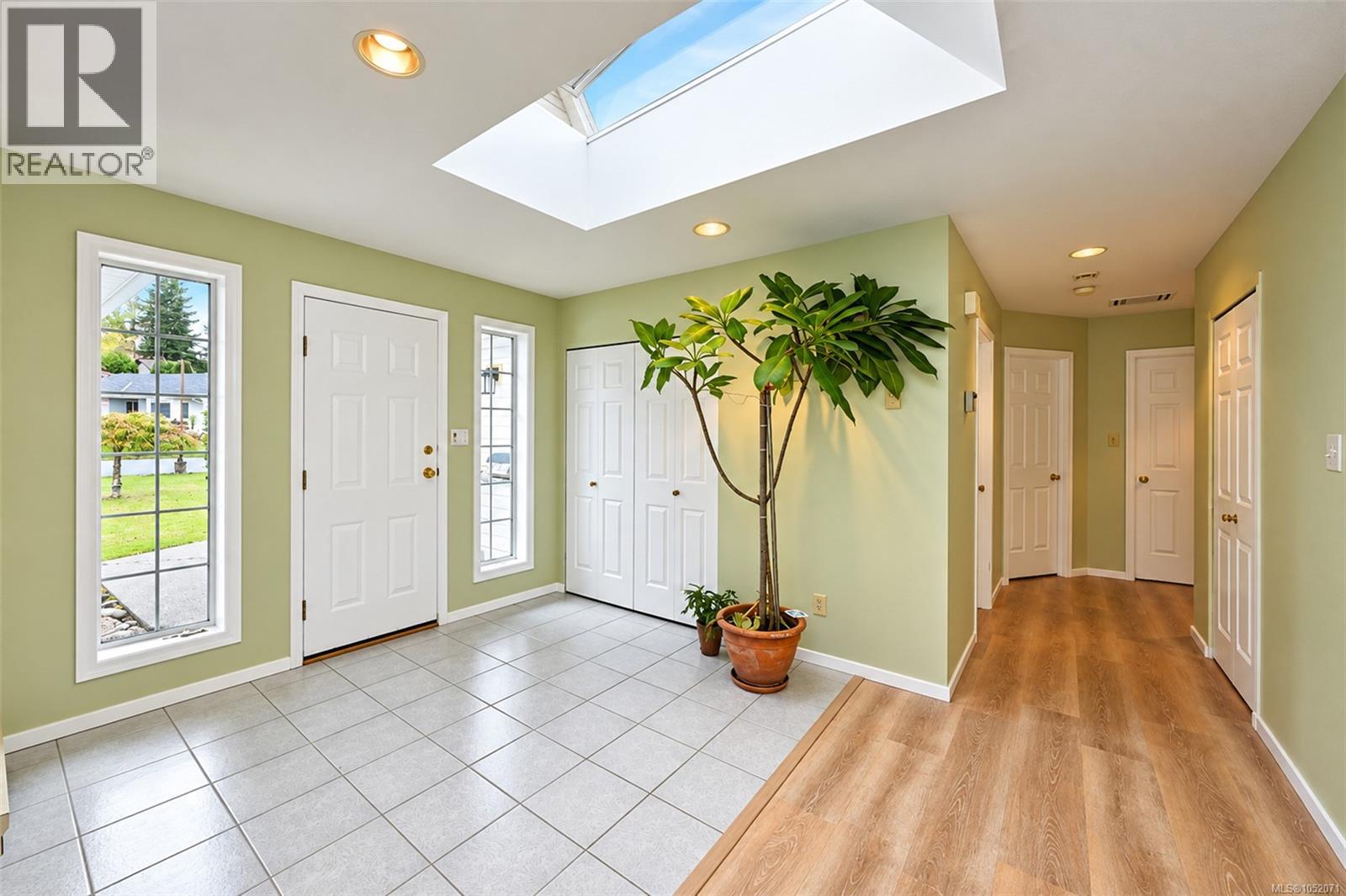 #17 6766 Central Saanich Rd - 28