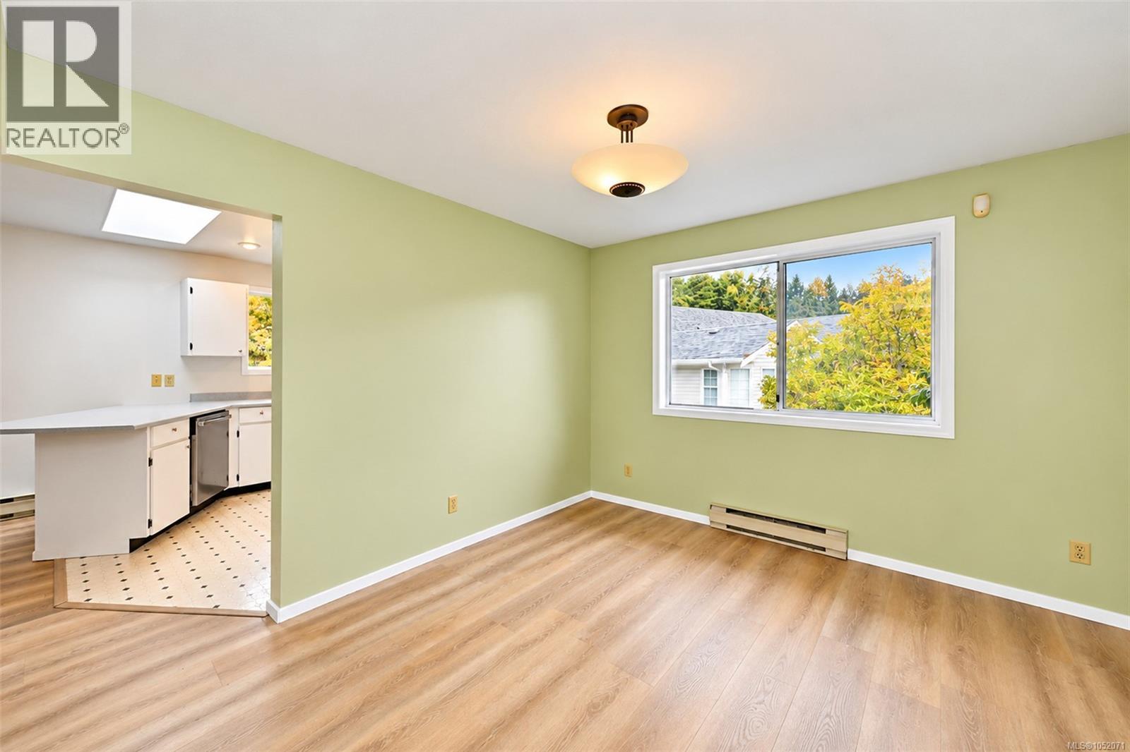 #17 6766 Central Saanich Rd - Image 32