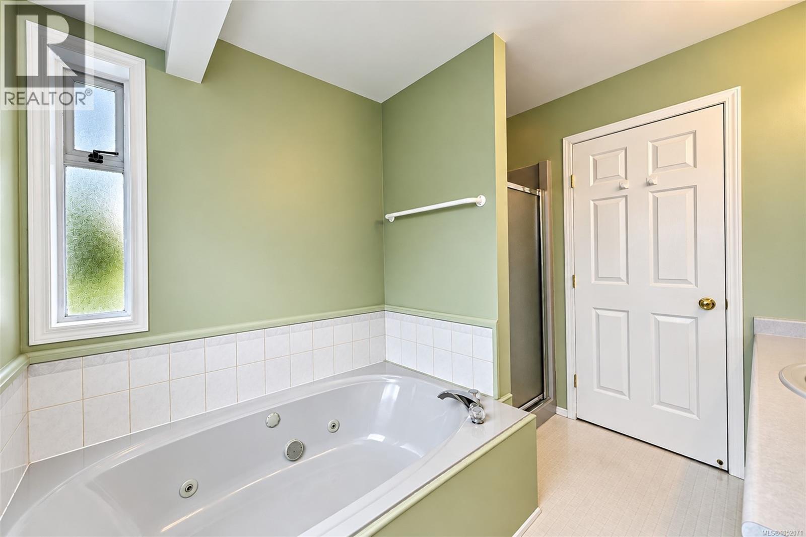 #17 6766 Central Saanich Rd - 22