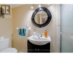 824 Khan Crescent, Mississauga, ON L5V2R2 Photo 30