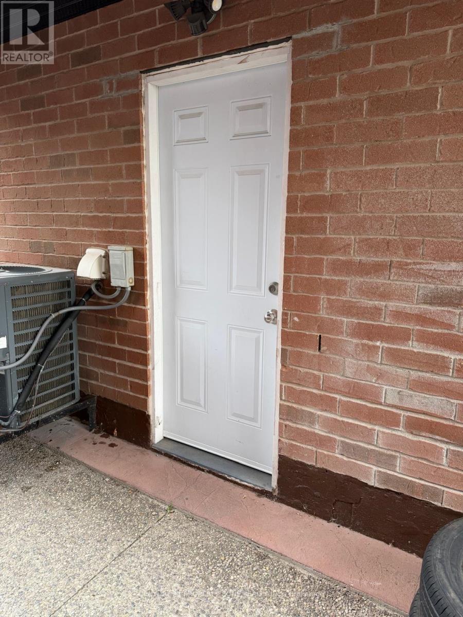 36 KEIRSTEAD TRAIL, Brampton (Sandringham-Wellington) — photo 3