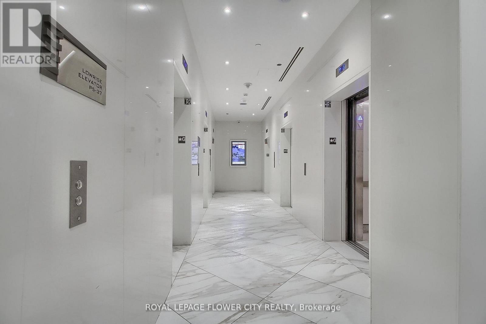 5704 - 3900 CONFEDRATION PARKWAY, Mississauga (City Centre) — photo 6