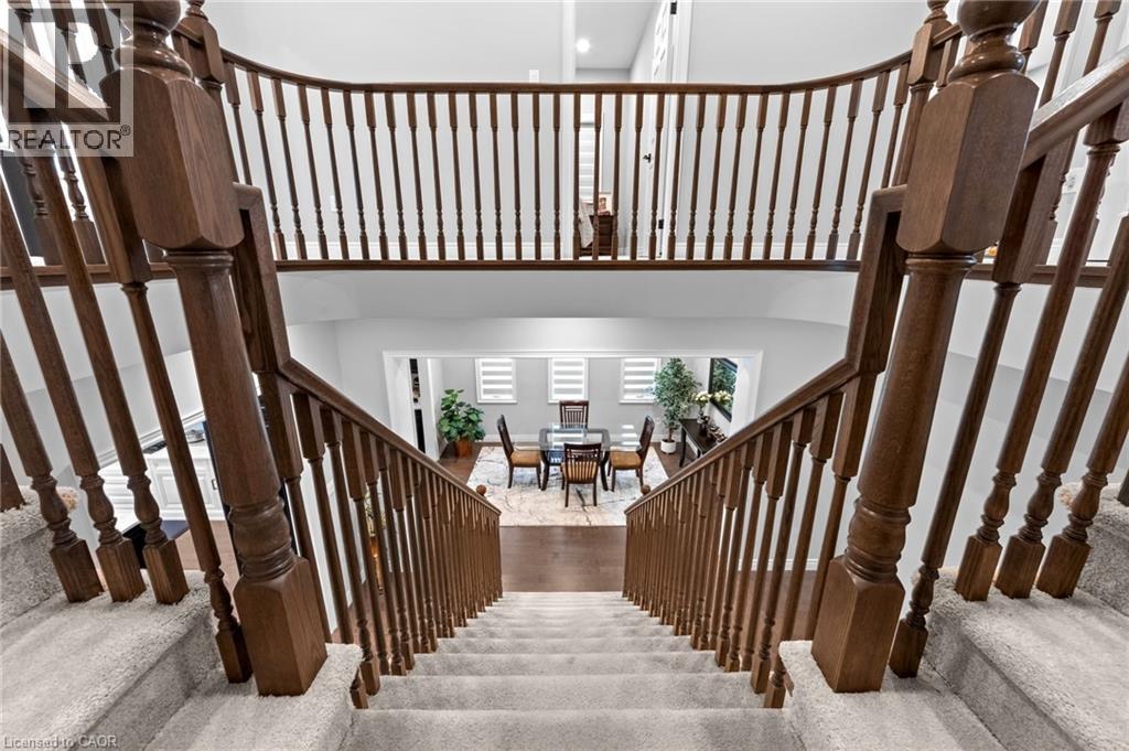 147 Ambrous Crescent — photo 22