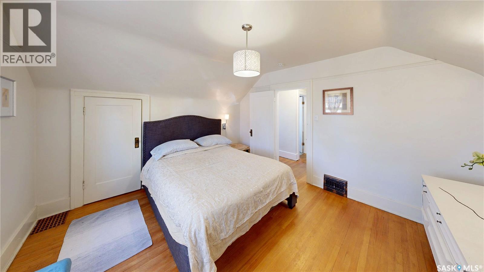 3723 Victoria AVENUE - 27