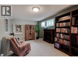 46 Prestwick Gardens SE - photo 22