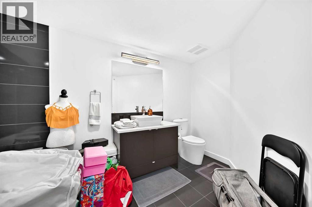 #216 45 Aspenmont Heights SW - 32