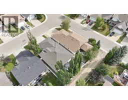 8 Drever Close, Red Deer, AB T4R2N6 Photo 35