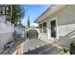 8 Drever Close, Red Deer, AB T4R2N6 Photo 32