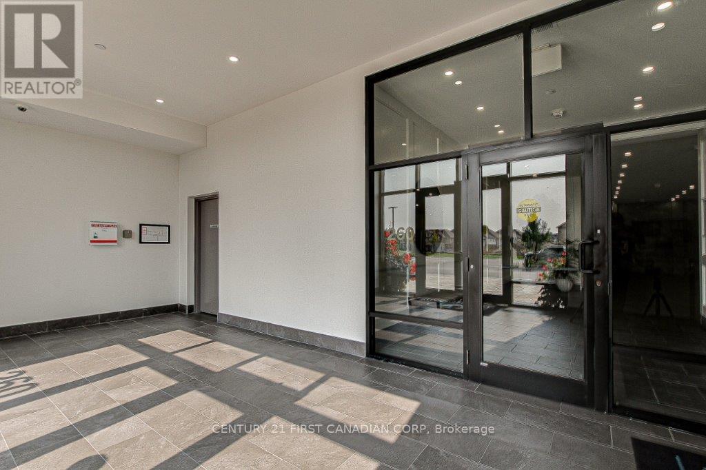 914 - 260 VILLAGEWALK BOULEVARD, London North (North R) — photo 7