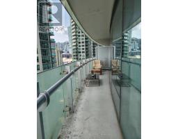1104 - 12 York Street, Toronto, ON M5J2Z2 Photo 16
