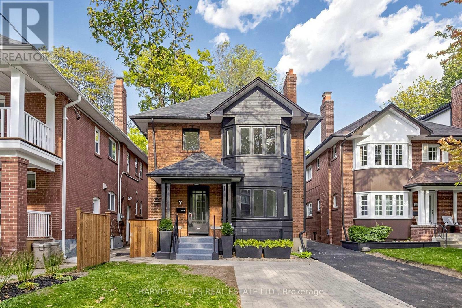 BSMT - 7 TULLIS DRIVE, Toronto (Mount Pleasant West)