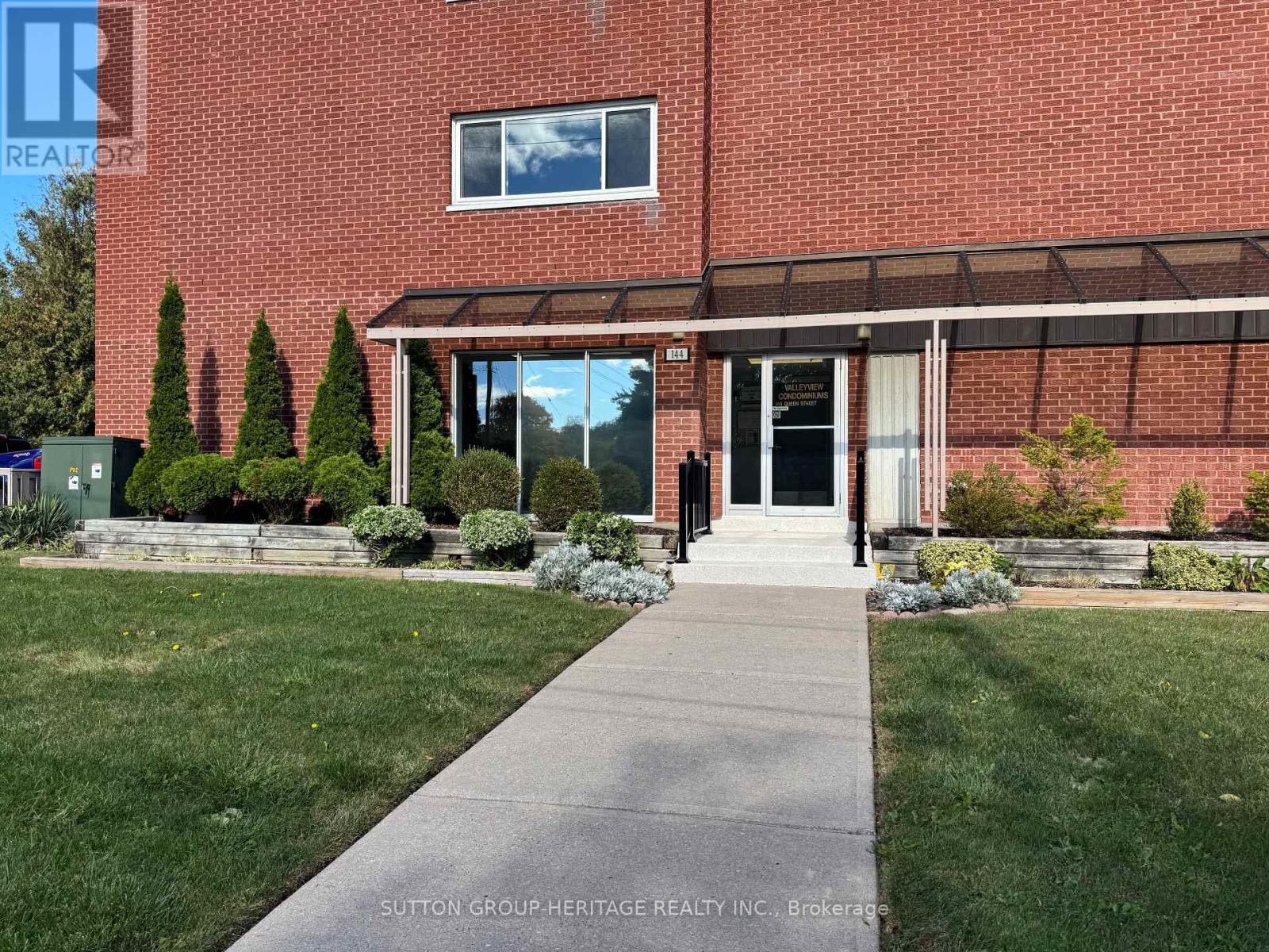 403- 144 Queen Street West, Clarington, ON photo 3