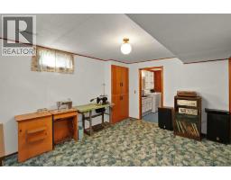 161 Braniff Crescent SW - photo 34