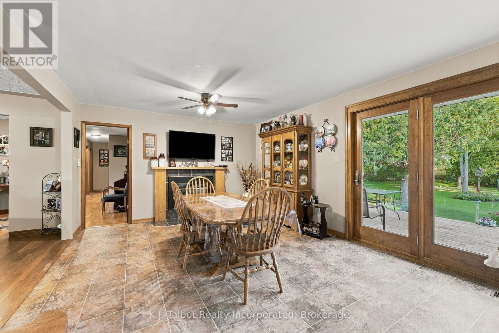 33696 BLACK'S POINT ROAD, Central Huron (Goderich) — photo 10