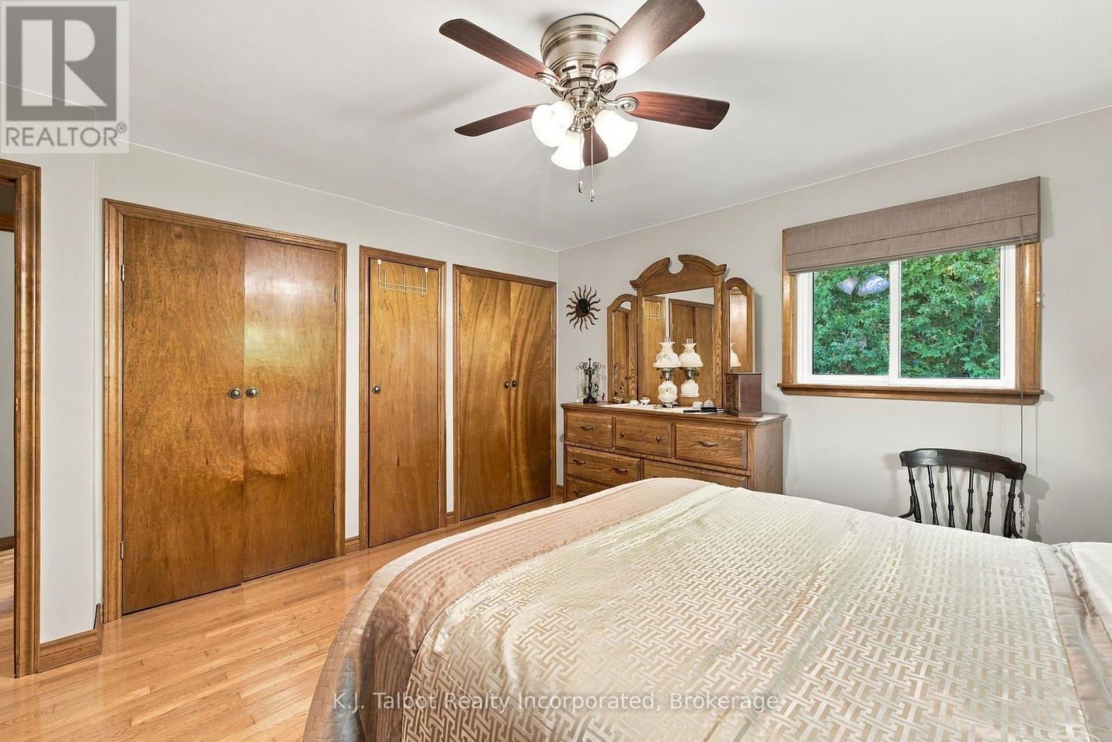 33696 Black'S Point Road — photo 24