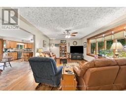 Family room - 33696 Black's Point Road, Central Huron, ON N7A3X8 Photo 7