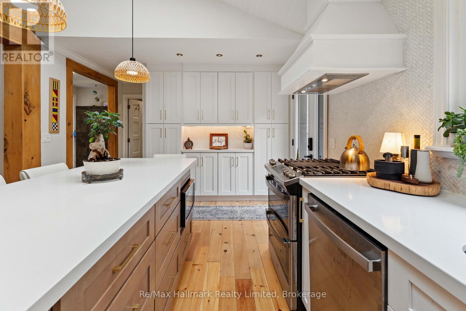 140 WOODWARD STREET - 13