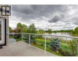 2pc Bathroom - 92 Everhollow Way Sw, Calgary, AB T2Y4R7 Photo 6