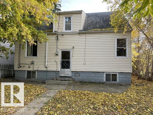 8150 78 AV NW - 3