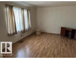 8150 78 Av Nw, Edmonton, AB T6C0N4 Photo 8