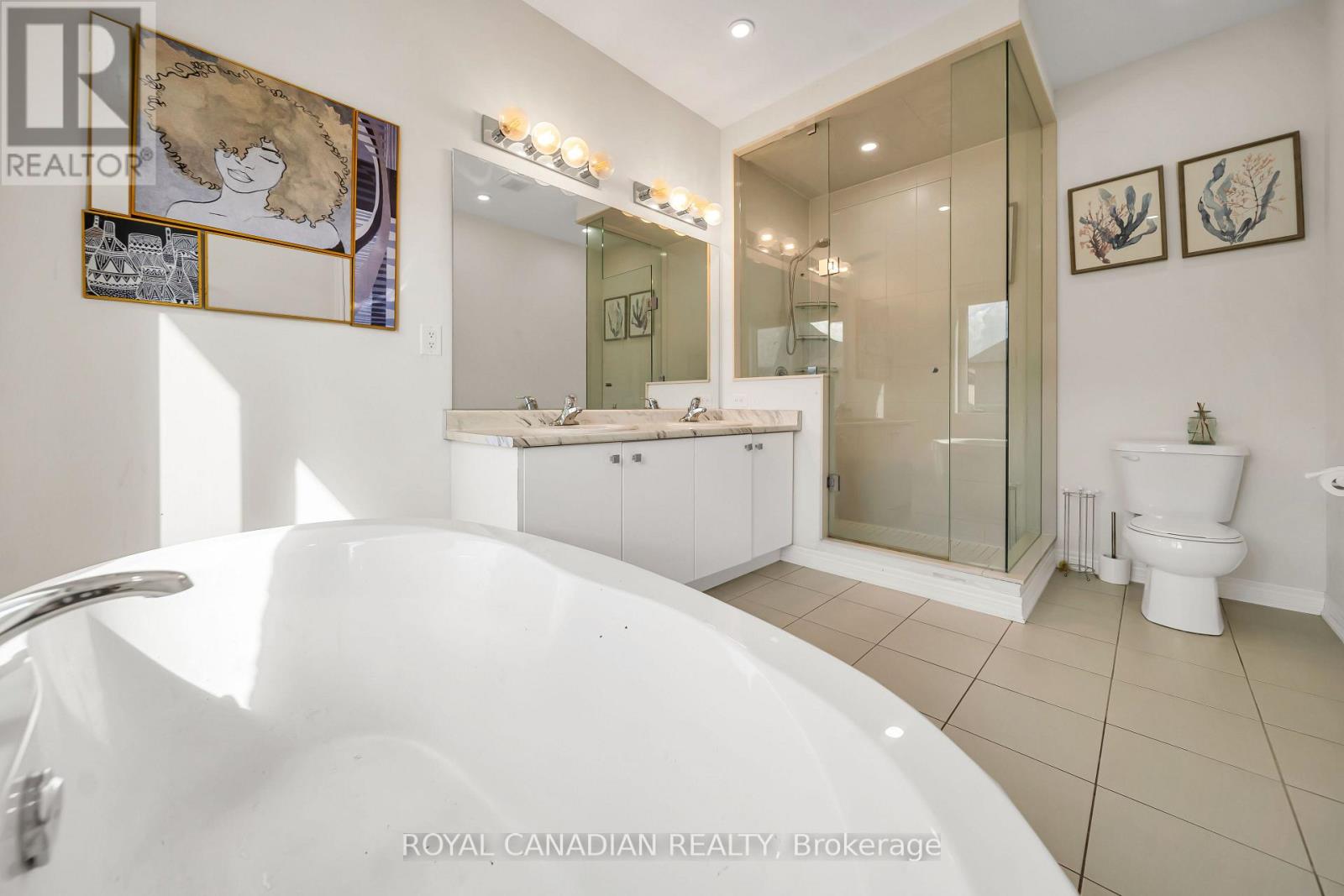 33 BACHELOR STREET - 30