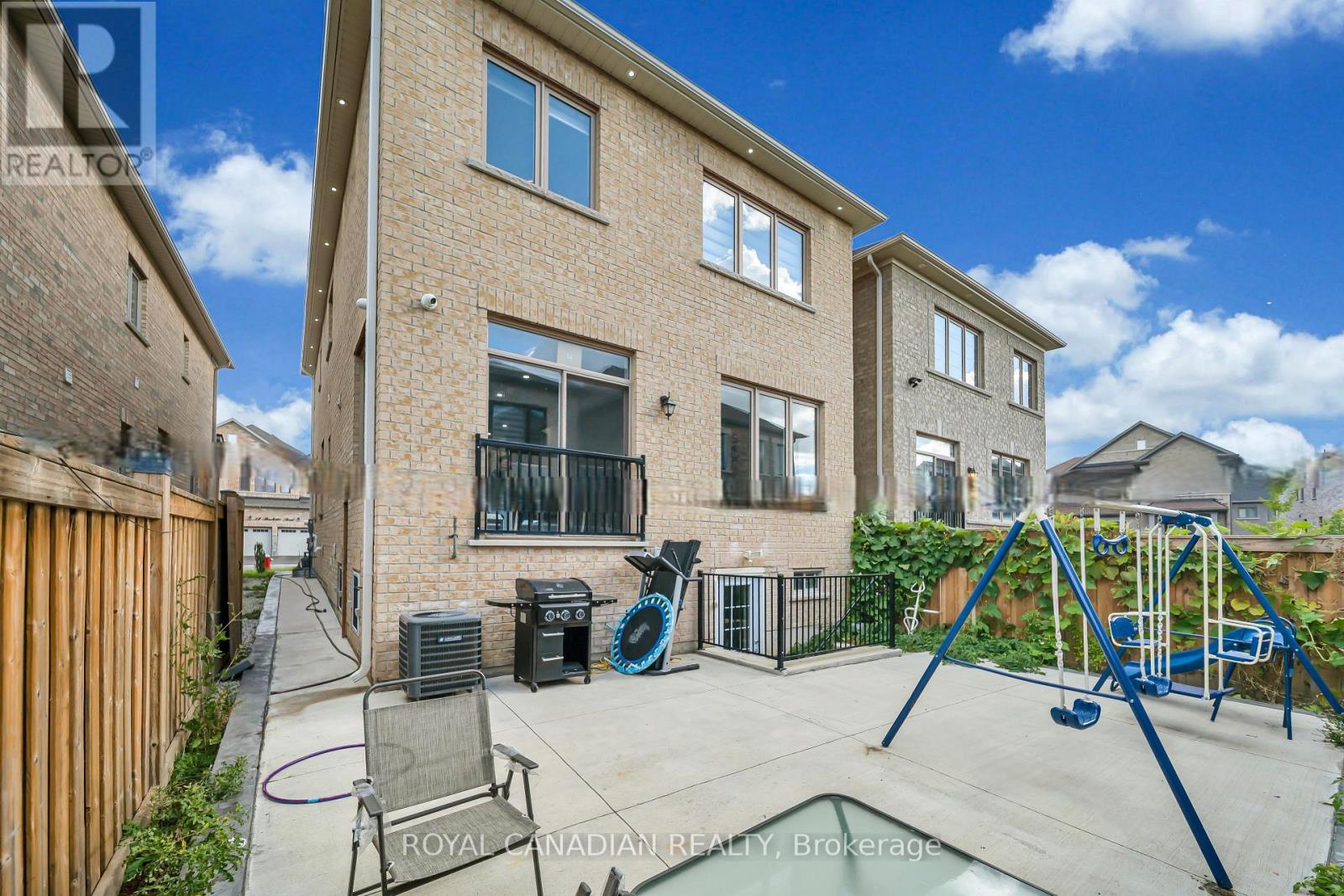 33 BACHELOR STREET - 49