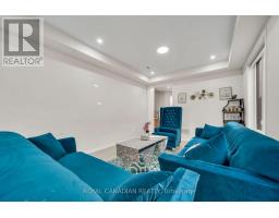 33 Bachelor Street, Brampton, ON L7A5B1 Photo 10