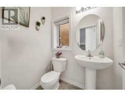 33 Bachelor Street, Brampton, ON L7A5B1 Photo 12